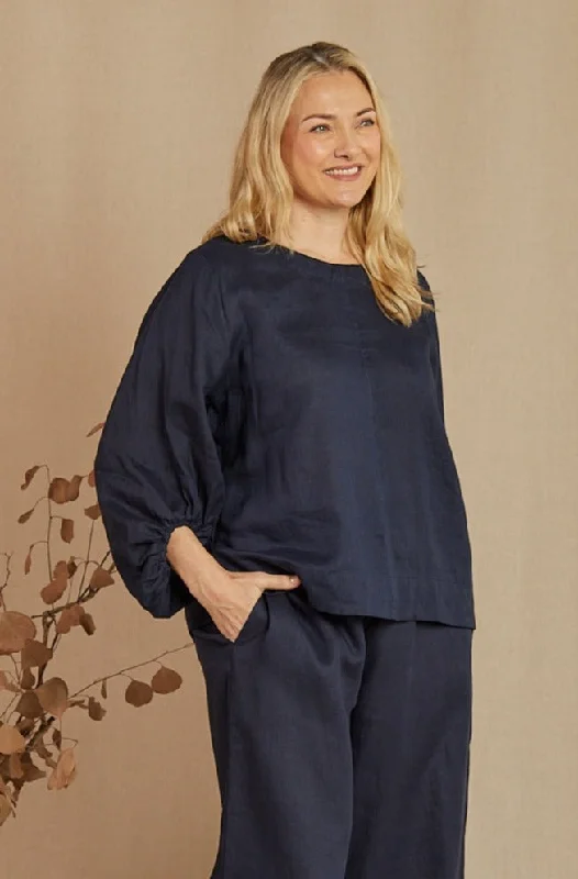 Audrey Linen Blouse in Navy